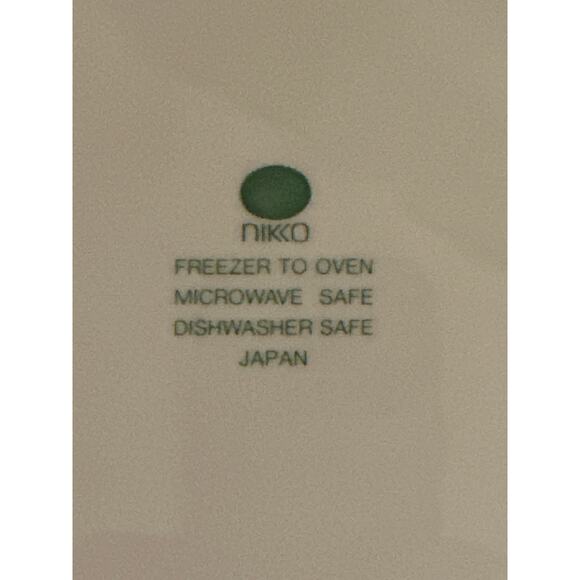 Nikko Christmastime Tree plate Japan VTG 80s Dinnerware Happy Holidays 11.5 x 10 - Picture 4 of 5